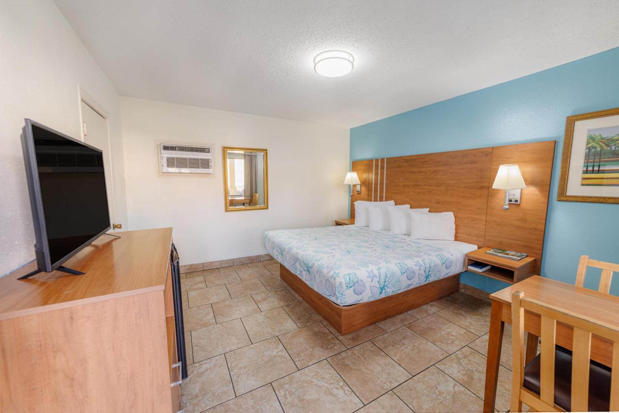 Motel Dunes & - Tybee Island